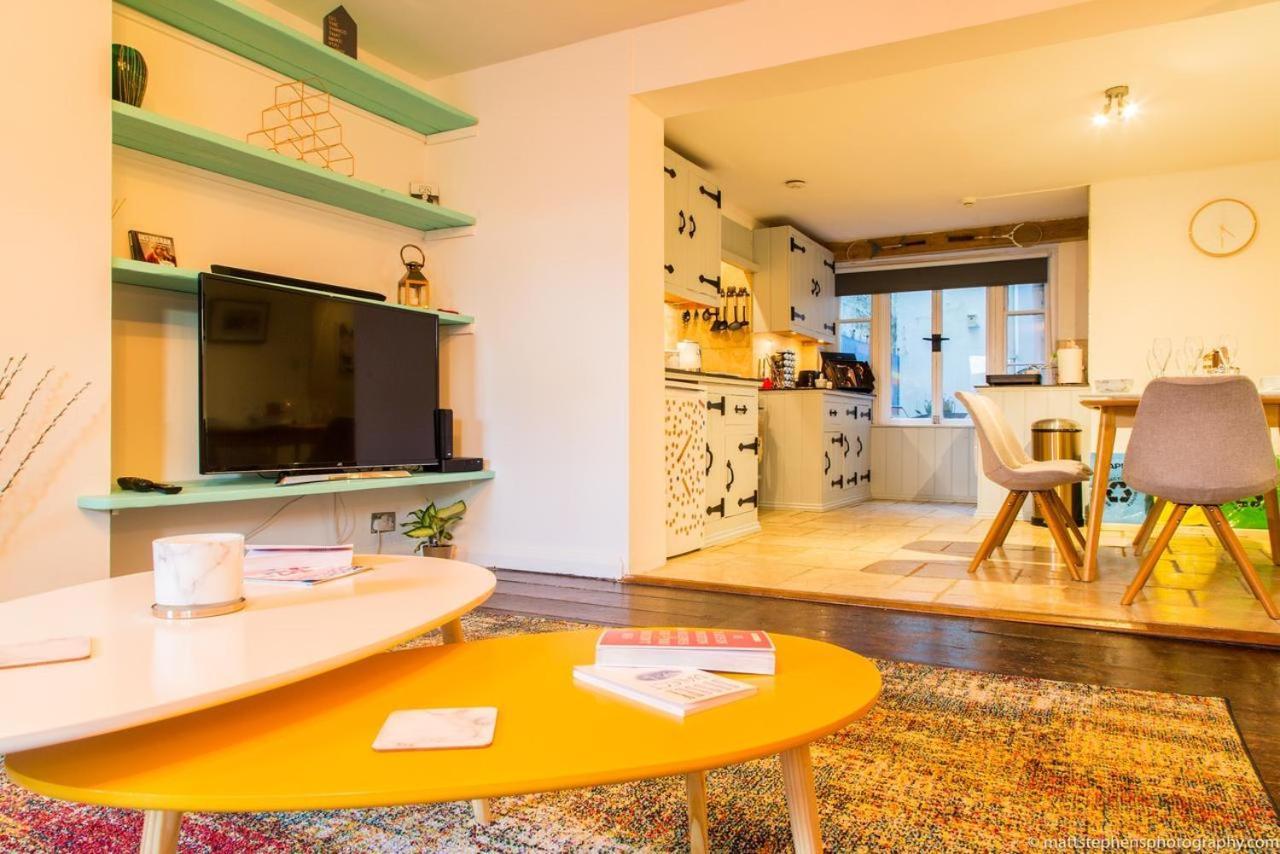 Seafront Apartment With Garden Brighton Exteriör bild